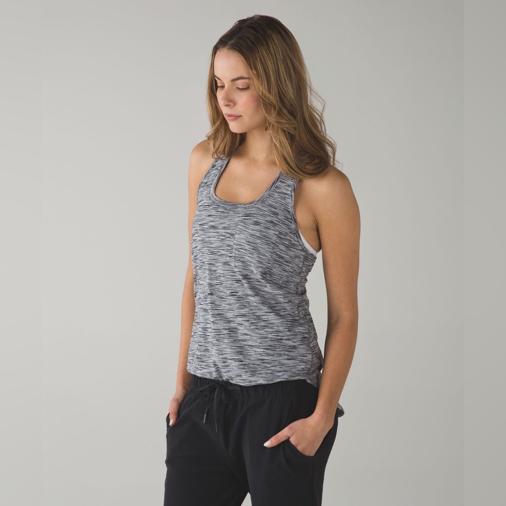 Lululemon Space Dye White Black Yogi Racer Back III Size 6
